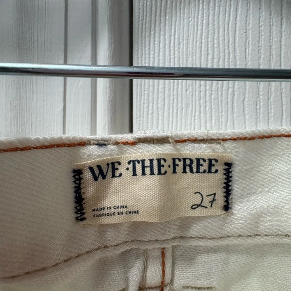 We The Free Raw Hem Ivy Mid-Rise Shorts 27 - Picture 5 of 6